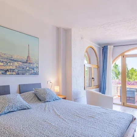 Simplicity Luxury Апартаменты